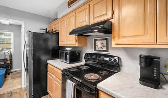 3211 Cardinal Creek Cir A & B, Bentonville, AR 72712
