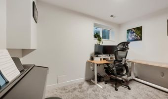 1546 Greenbriar Blvd, Boulder, CO 80305