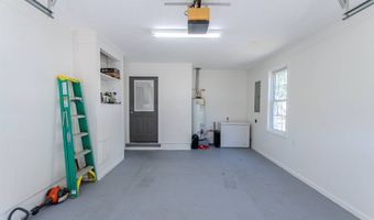 224 Willow Dr, Adamsville, TN 38310