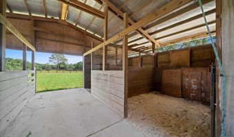 3551 NE 120TH St, Anthony, FL 32617