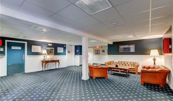 401 Bellevue Ave 214, Newport, RI 02840
