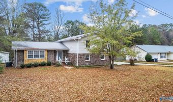 1118 Wynn Ct, Anniston, AL 36207