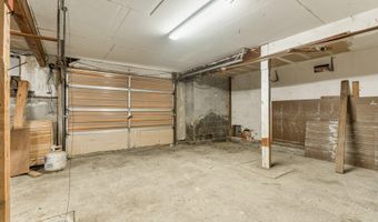 1214 Ransom Ave, Brookings, OR 97415