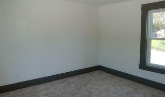14 Hill St, Barre, VT 05641