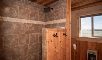 258 A Howie Rd, Big Timber, MT 59011