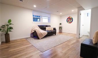 18 Meadowcrest Dr, Cumberland, RI 02864