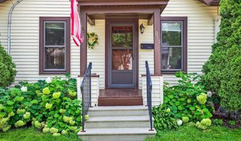 1015 E ELDORADO St, Appleton, WI 54911