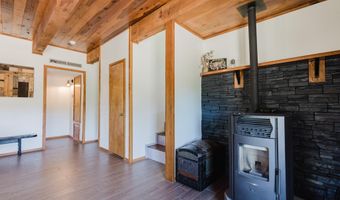 36 Old Railroad Dr, Alamogordo, NM 88310