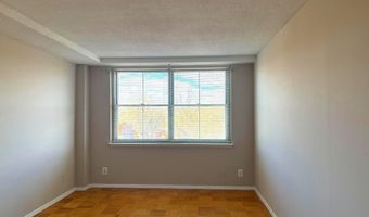 2030 N ADAMS St 1008, Arlington, VA 22201