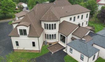 7301 CALVERT St, Annandale, VA 22003