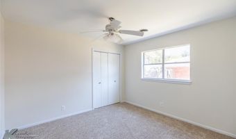 942 E North 12th St, Abilene, TX 79601