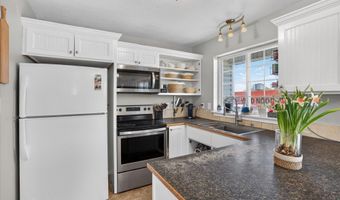 5590 Stuart Ave, Chubbuck, ID 83202