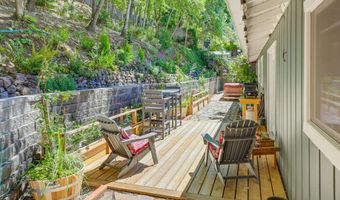 492 Herbert St, Ashland, OR 97520