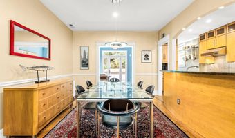 1716 IRVING St NW, Washington, DC 20010