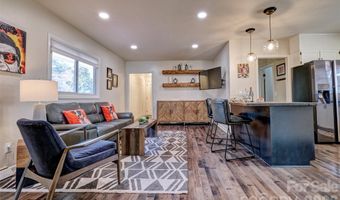 27 Apple Orchard Ln, Lake Wylie, SC 29710