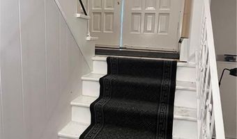 52 Bicentennial Way, North Providence, RI 02919