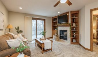 127 SW 36th Ln, Ankeny, IA 50023