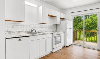 25 A Pine Ln Apt 6, Albany, NY 12203
