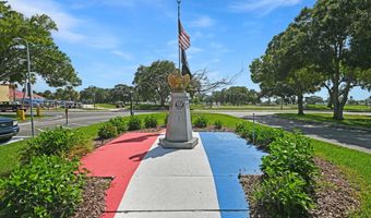 451 E Egret Cir, Barefoot Bay, FL 32976