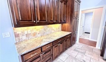 16 Carole Rae Ln, Bella Vista, AR 72714