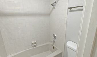 210 CIRCLE St 05, Alamo Heights, TX 78209