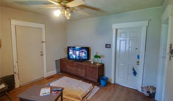 2612 Yager Ave, Alton, IL 62002