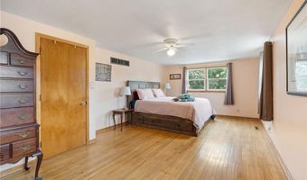 705 11th Ave NW, Austin, MN 55912