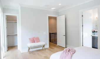 6615 LOCUST Way, Annandale, VA 22003