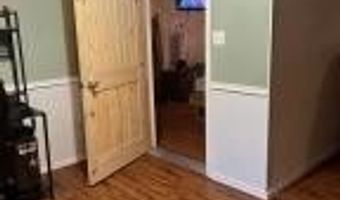 200 NE 15th St, Atkins, AR 72823