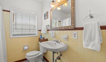 37 E VANDERBILT St, Orlando, FL 32804