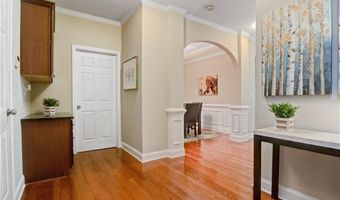 300 Snowgoose Ct, Alpharetta, GA 30022