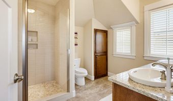 955 Overlook Dr, Ashland, OR 97520
