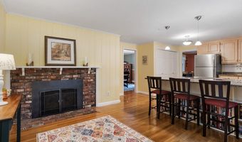 28 Lincoln Dr, Acton, MA 01720