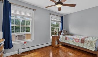 43 Skyline Rd, Bangor, ME 04401