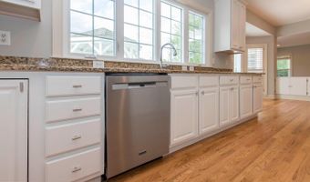 10709 BOSWELL Ln, Potomac, MD 20854
