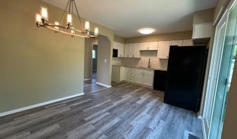4382 Valence Dr, Delhi, OH 45238
