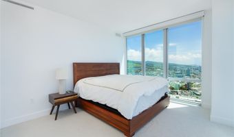 629 Keeaumoku St 3801, Honolulu, HI 96814