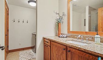 505 N Pasque Flower Trl, Brandon, SD 57005