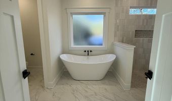 1912 Hidden Springs Dr, Baker, FL 32531