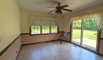 5215 HARTZELL Rd, Bridgeville, DE 19933