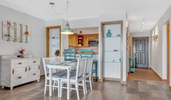 1 3RD St 204, Astoria, OR 97103