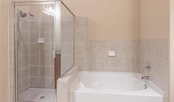 711 Cosmopolitan Dr NE 436, Atlanta, GA 30324