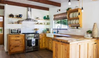 2054 Fifth Green Dr, Arnold, CA 95223