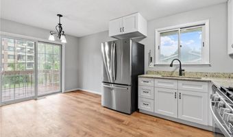 7090 146th St W, Apple Valley, MN 55124