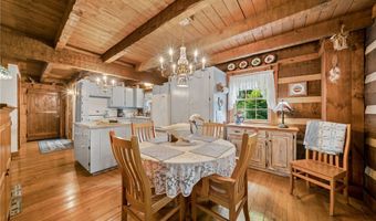 24 McCullough Hill Rd, Amity, PA 15311