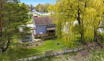 1215 NAVARINO St, Algoma, WI 54201