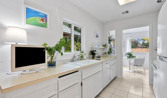 15390 SW DAVIS Rd, Beaverton, OR 97007