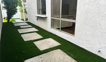 909 S Lake Summit Dr, Anaheim, CA 92807