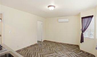 1581 Chanticleer B, Anaheim, CA 92802
