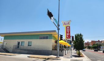 701 CENTRAL Ave NE, Albuquerque, NM 87102